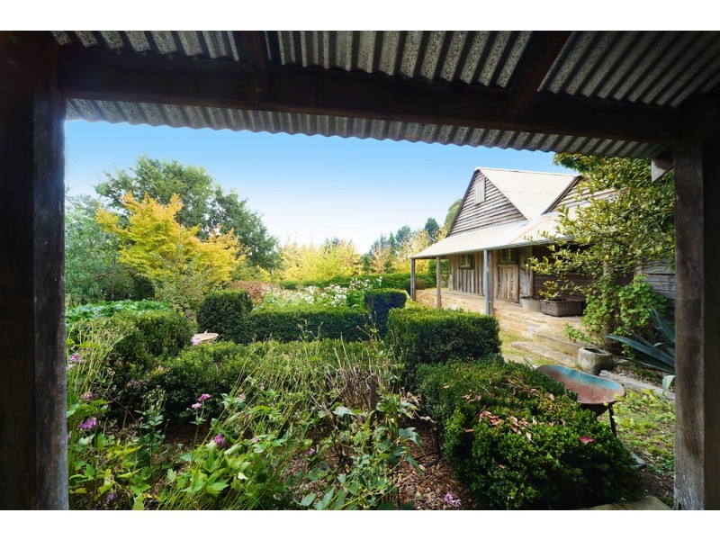 2 Odessa Street, Berrima NSW 2577