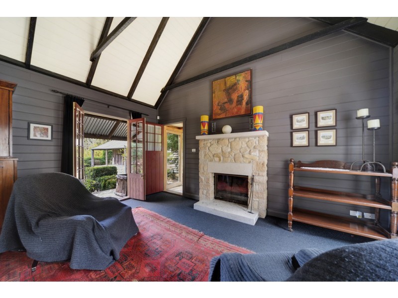 2 Odessa Street, Berrima NSW 2577