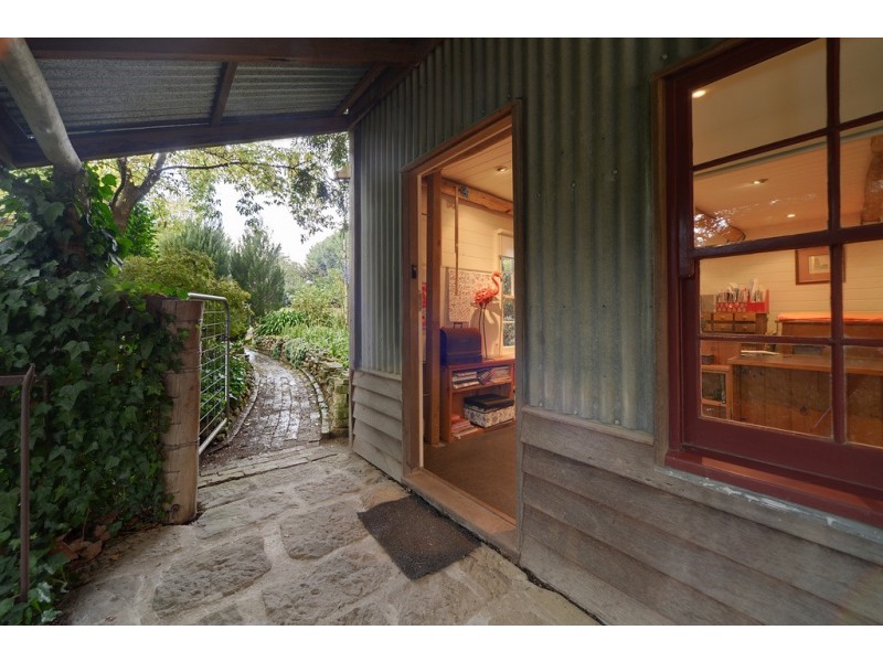 2 Odessa Street, Berrima NSW 2577