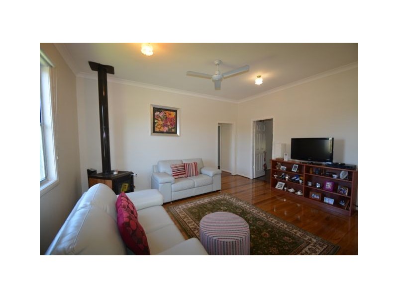 4 Cooreei Place, Dungog NSW 2420