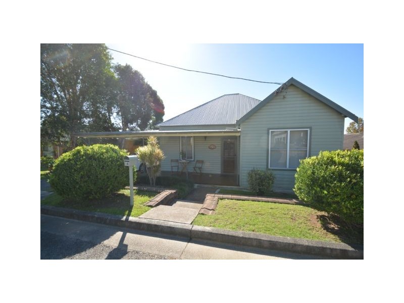 4 Cooreei Place, Dungog NSW 2420