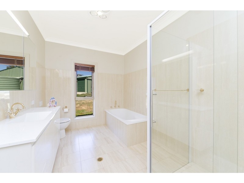 1210 Dangelong Road, Cooma NSW 2630