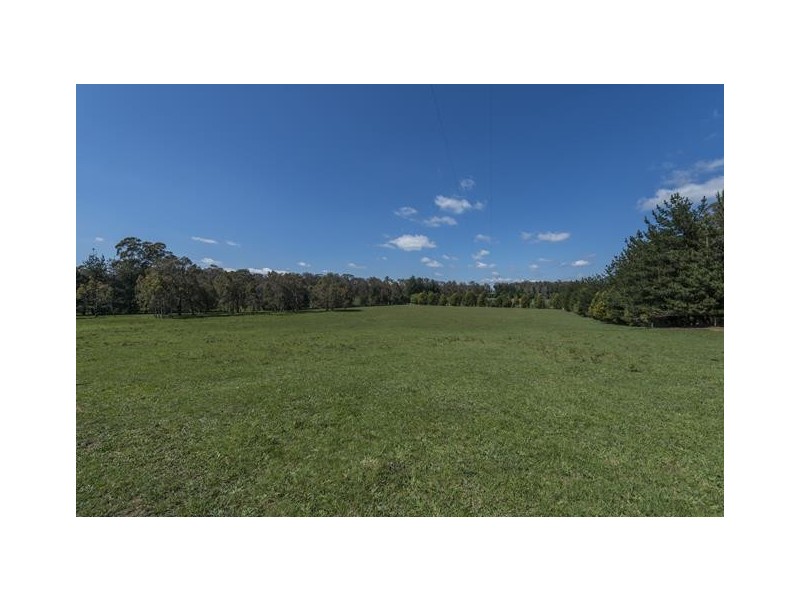 “Pindari” 303 Sproules Lane, Glenquarry NSW 2576