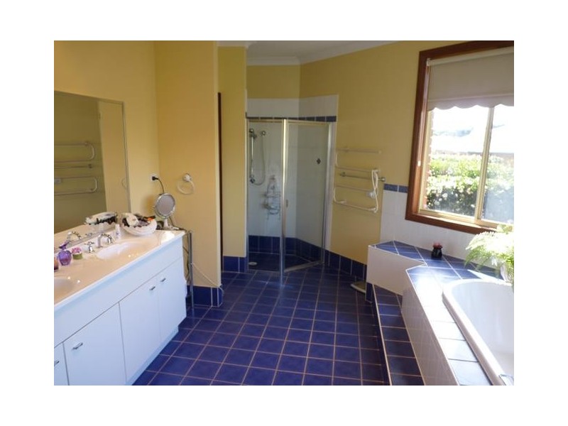 15 Coachwood Place, Robertson NSW 2577