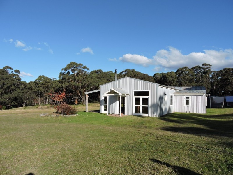 18 Razorback Road, Wingello NSW 2579