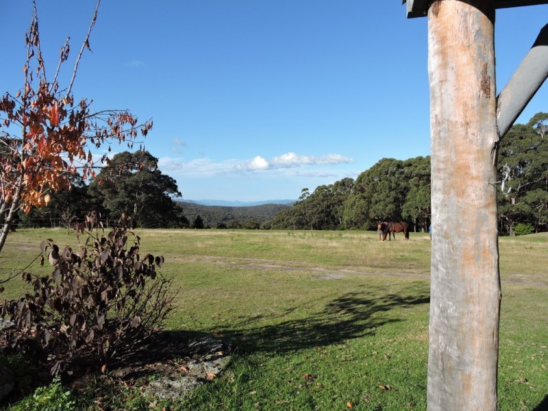 18 Razorback Road, Wingello NSW 2579