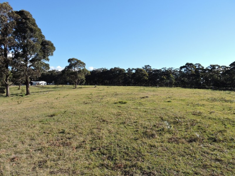 18 Razorback Road, Wingello NSW 2579