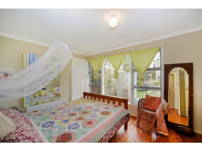 16 Thompson Street, Bowral NSW 2576