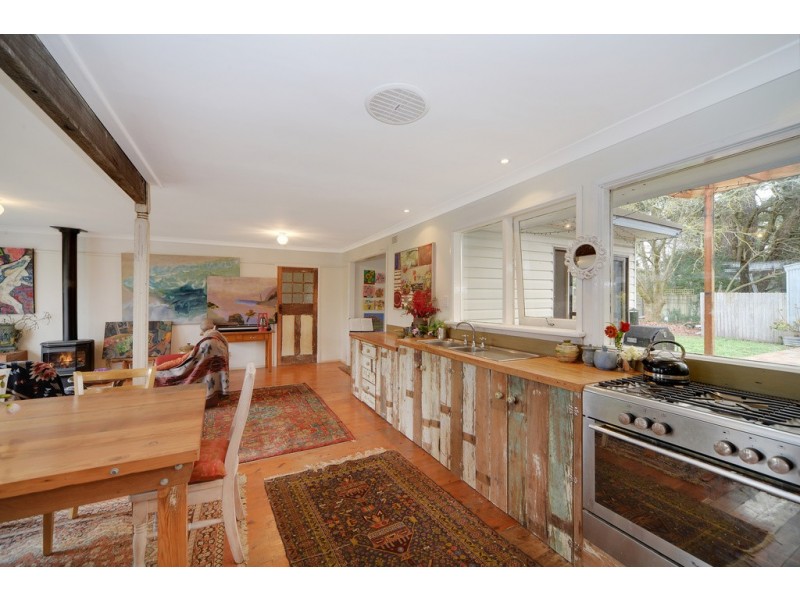 16 Thompson Street, Bowral NSW 2576