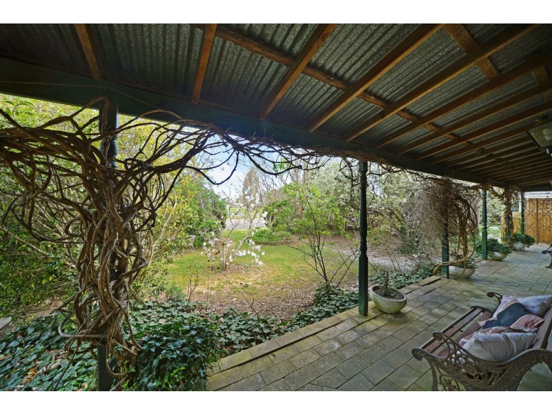 64 Park Road, Bowral NSW 2576