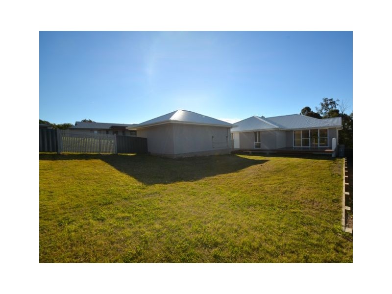 21 Rens Street, Dungog NSW 2420