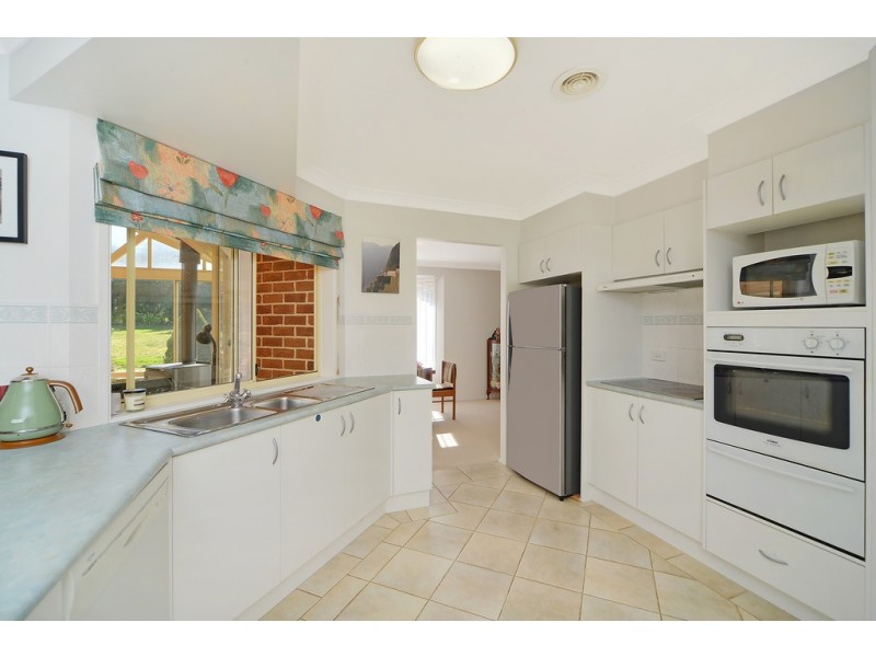 5 Stratford Way, Burradoo NSW 2576