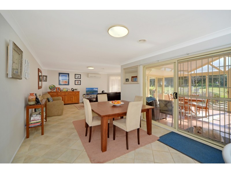 5 Stratford Way, Burradoo NSW 2576