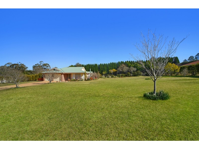 5 Stratford Way, Burradoo NSW 2576
