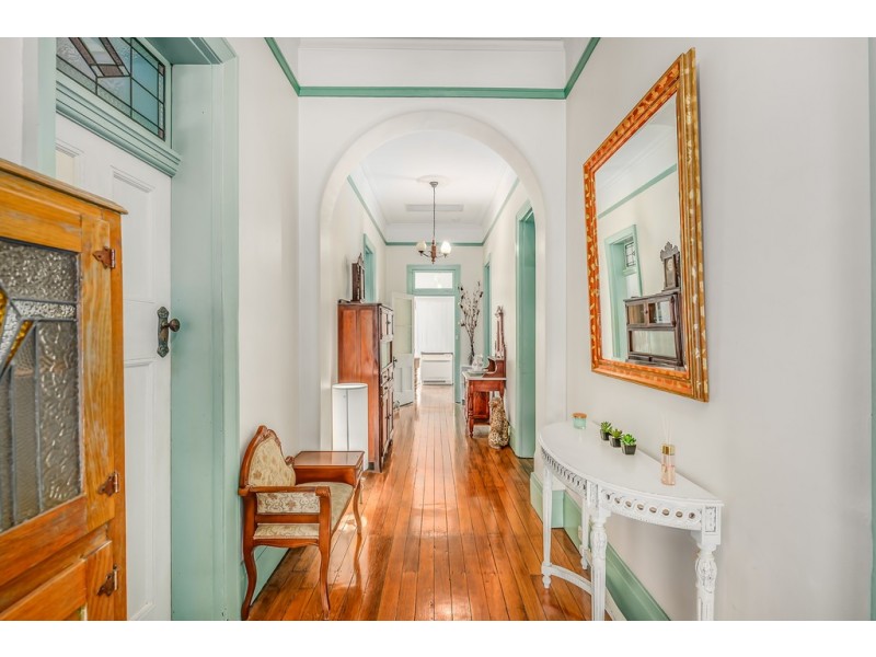 15 Dowling Street, Dungog NSW 2420