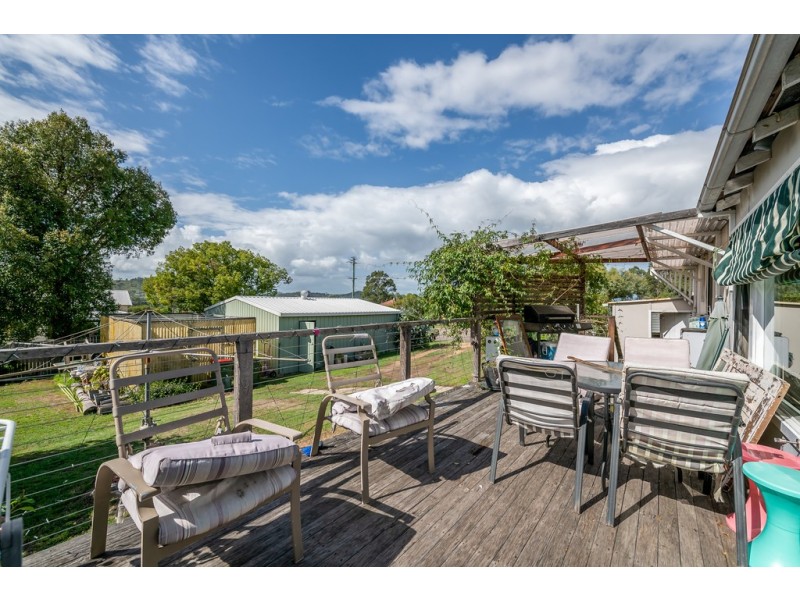 15 Dowling Street, Dungog NSW 2420