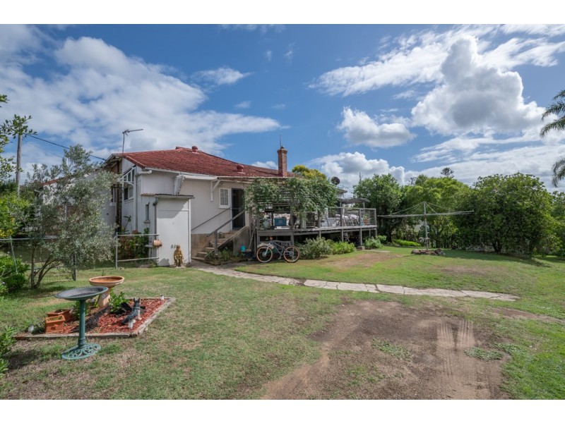 15 Dowling Street, Dungog NSW 2420