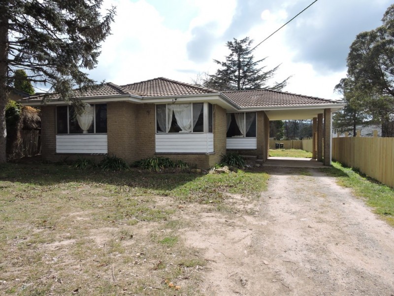 4 Derby, Bowral NSW 2576