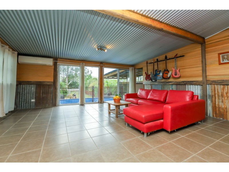 269 Dowling Street, Dungog NSW 2420