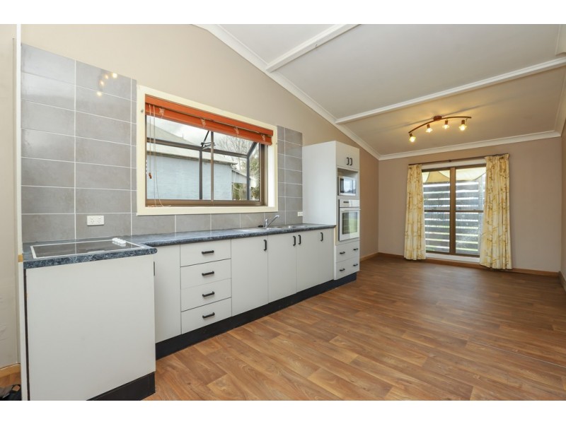 269 Dowling Street, Dungog NSW 2420