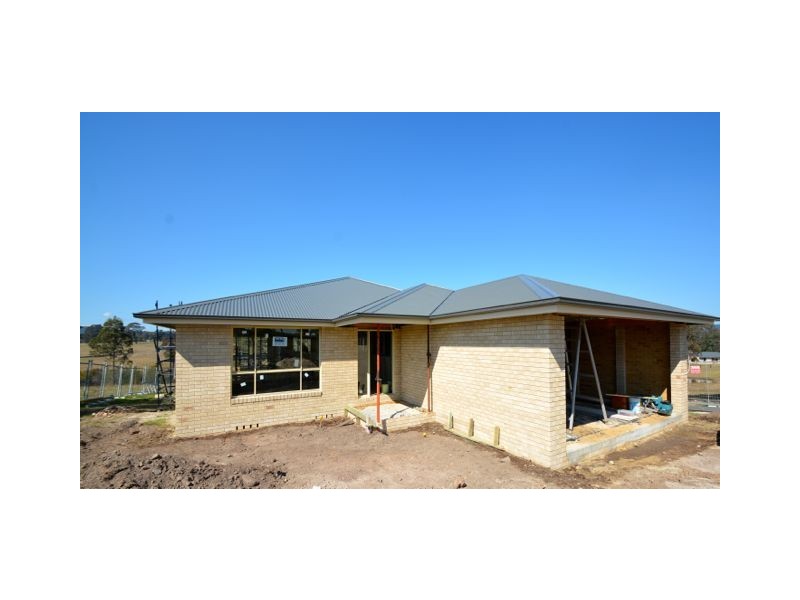 16 Oxbow Place ‘Riverdowns Estate’, Clarence Town NSW 2321
