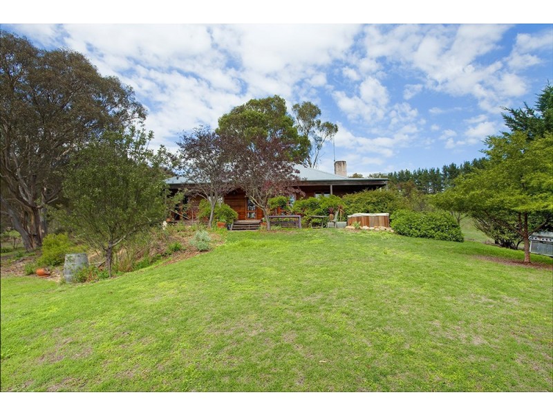 250 Bangadilly Road, Canyonleigh NSW 2577