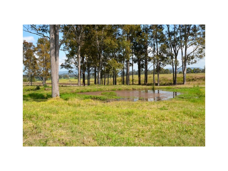 637 Dungog Road, Hilldale NSW 2420