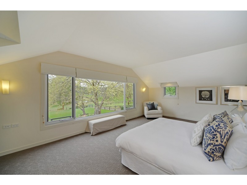 36 Corrie Road, Alpine NSW 2575