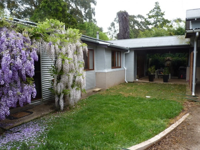 18 Charlotte St, Robertson NSW 2577