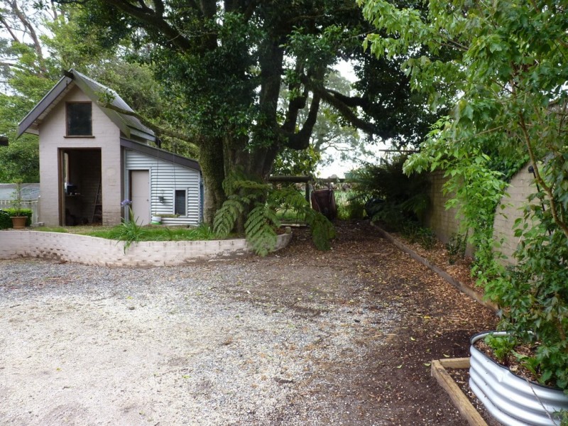 18 Charlotte St, Robertson NSW 2577