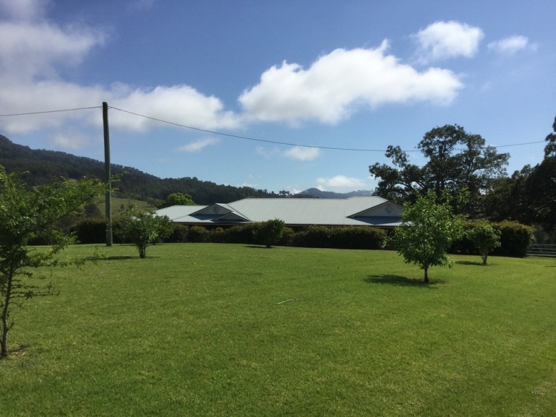 341 Cross Keys Road, Gresford NSW 2311