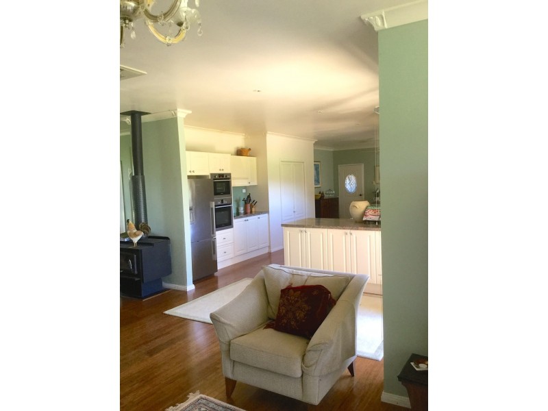 341 Cross Keys Road, Gresford NSW 2311