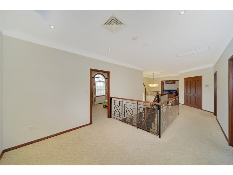 44 Highland Drive, Bowral NSW 2576