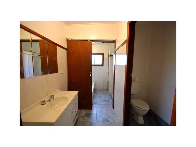 31 Lord Street, Dungog NSW 2420