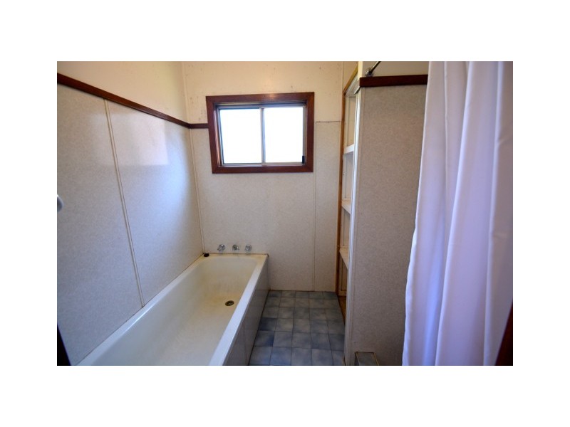 31 Lord Street, Dungog NSW 2420
