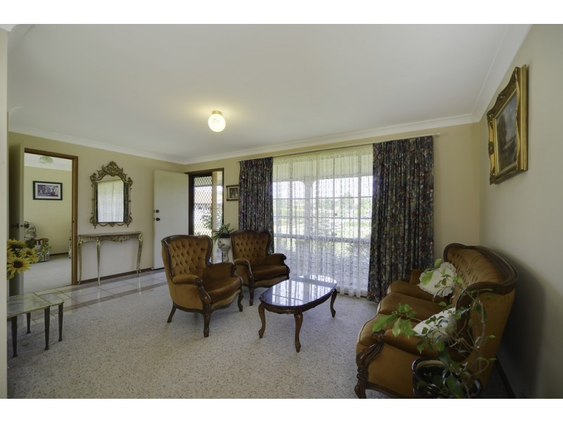 5 Rebecca Place, Moss Vale NSW 2577