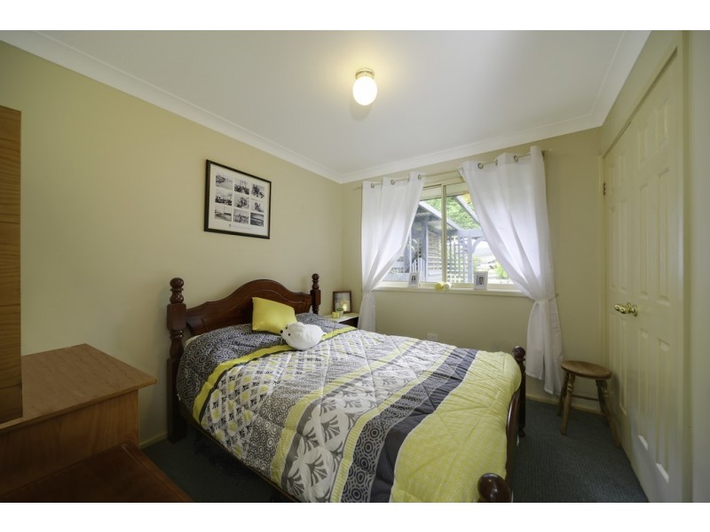 54 Ebony Place, Colo Vale NSW 2575