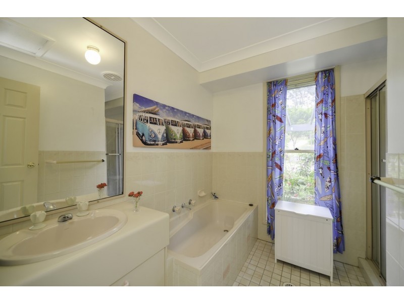 54 Ebony Place, Colo Vale NSW 2575