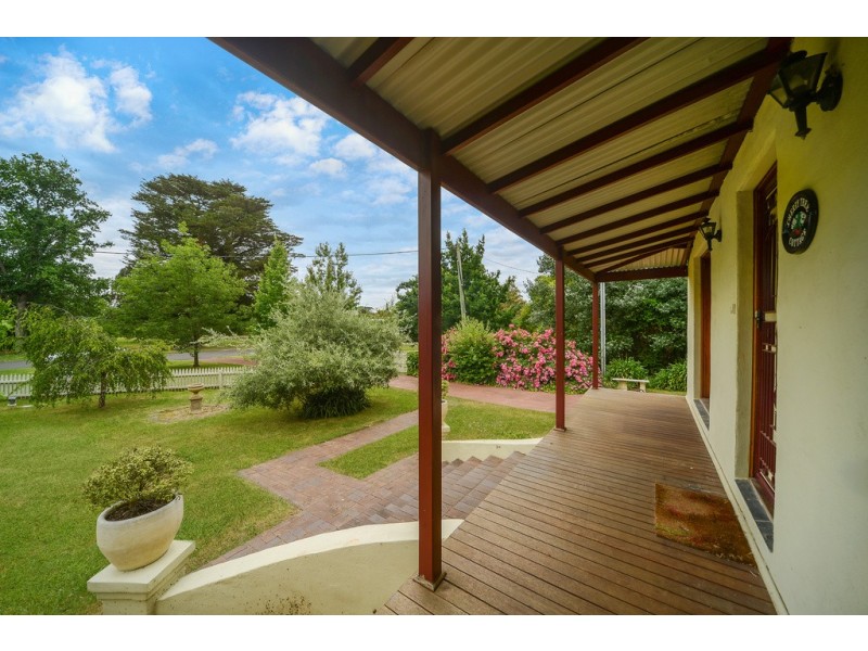 2 Banksia Street, Bowral NSW 2576