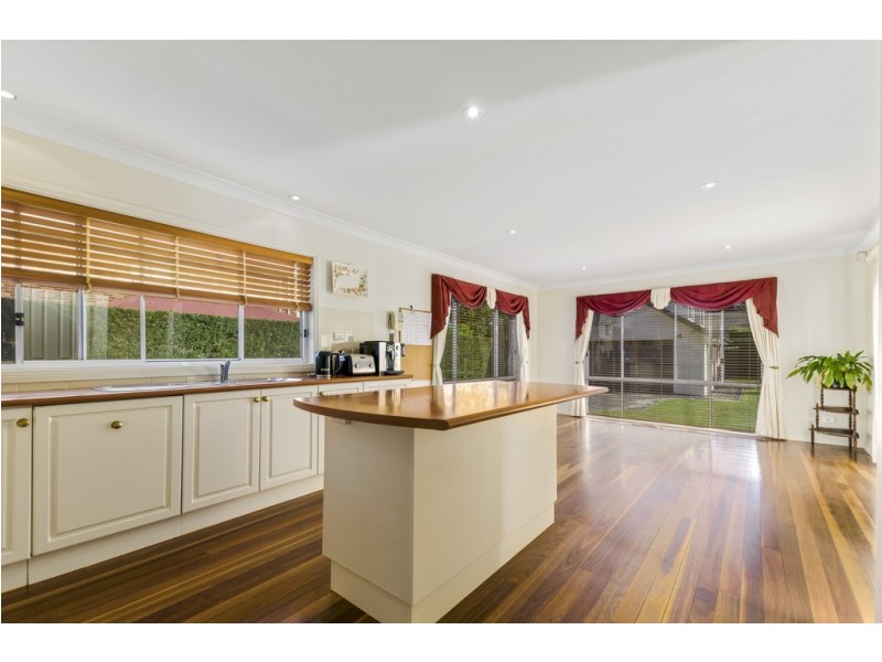 15 Rowland Road, Bowral NSW 2576