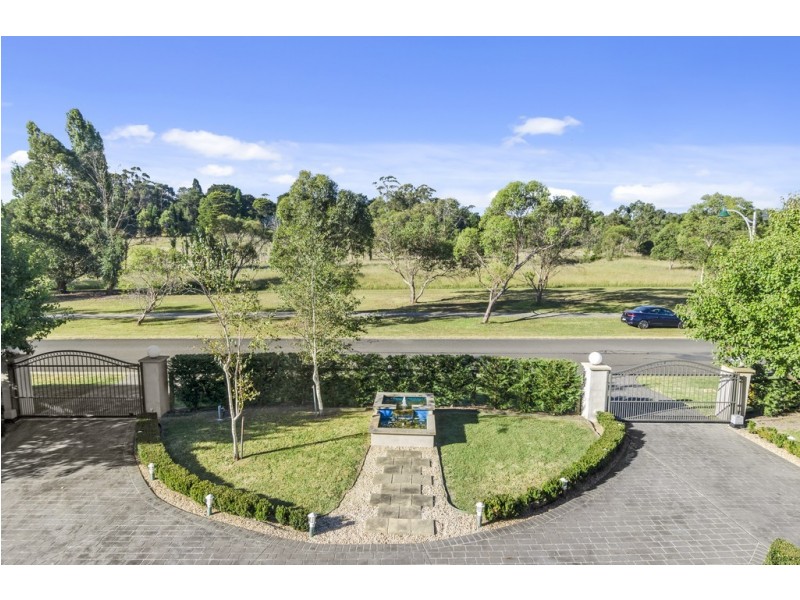 15 Rowland Road, Bowral NSW 2576