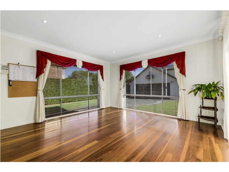 15 Rowland Road, Bowral NSW 2576