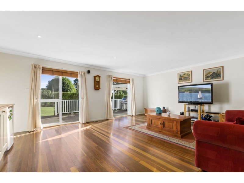 15 Rowland Road, Bowral NSW 2576