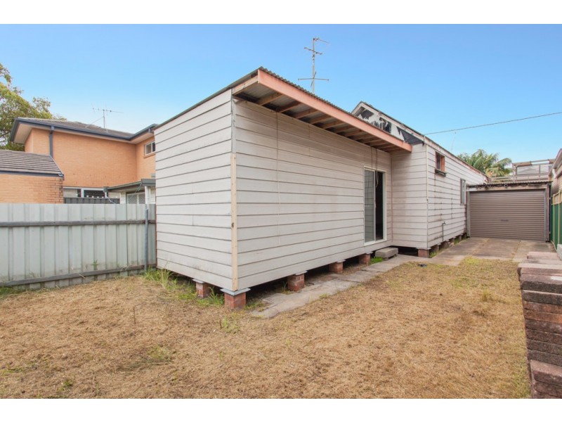 84 Rodgers Street, Carrington NSW 2294