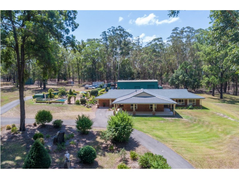 6 Elouera Close, Brandy Hill NSW 2324