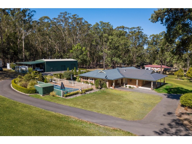 6 Elouera Close, Brandy Hill NSW 2324