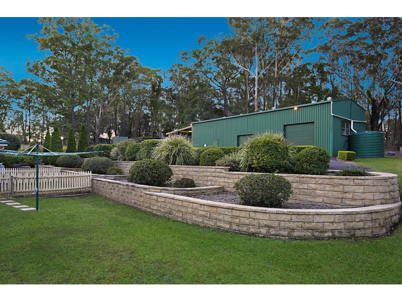 6 Elouera Close, Brandy Hill NSW 2324