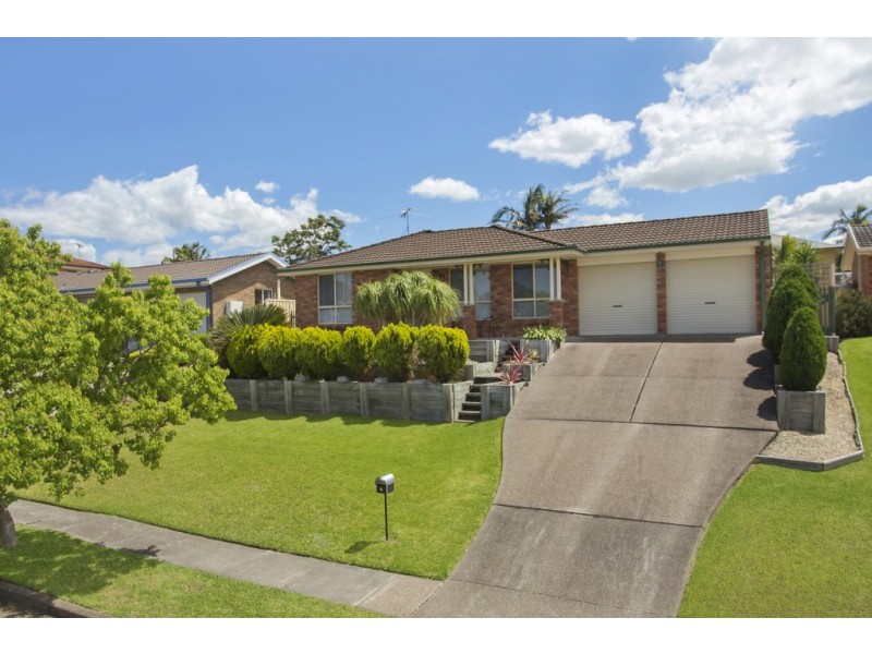 6 Beaton Avenue, Raymond Terrace NSW 2324