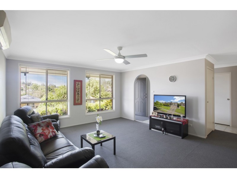 6 Beaton Avenue, Raymond Terrace NSW 2324