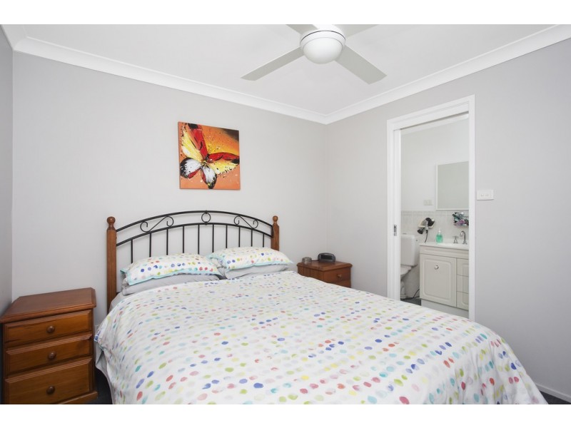 6 Beaton Avenue, Raymond Terrace NSW 2324